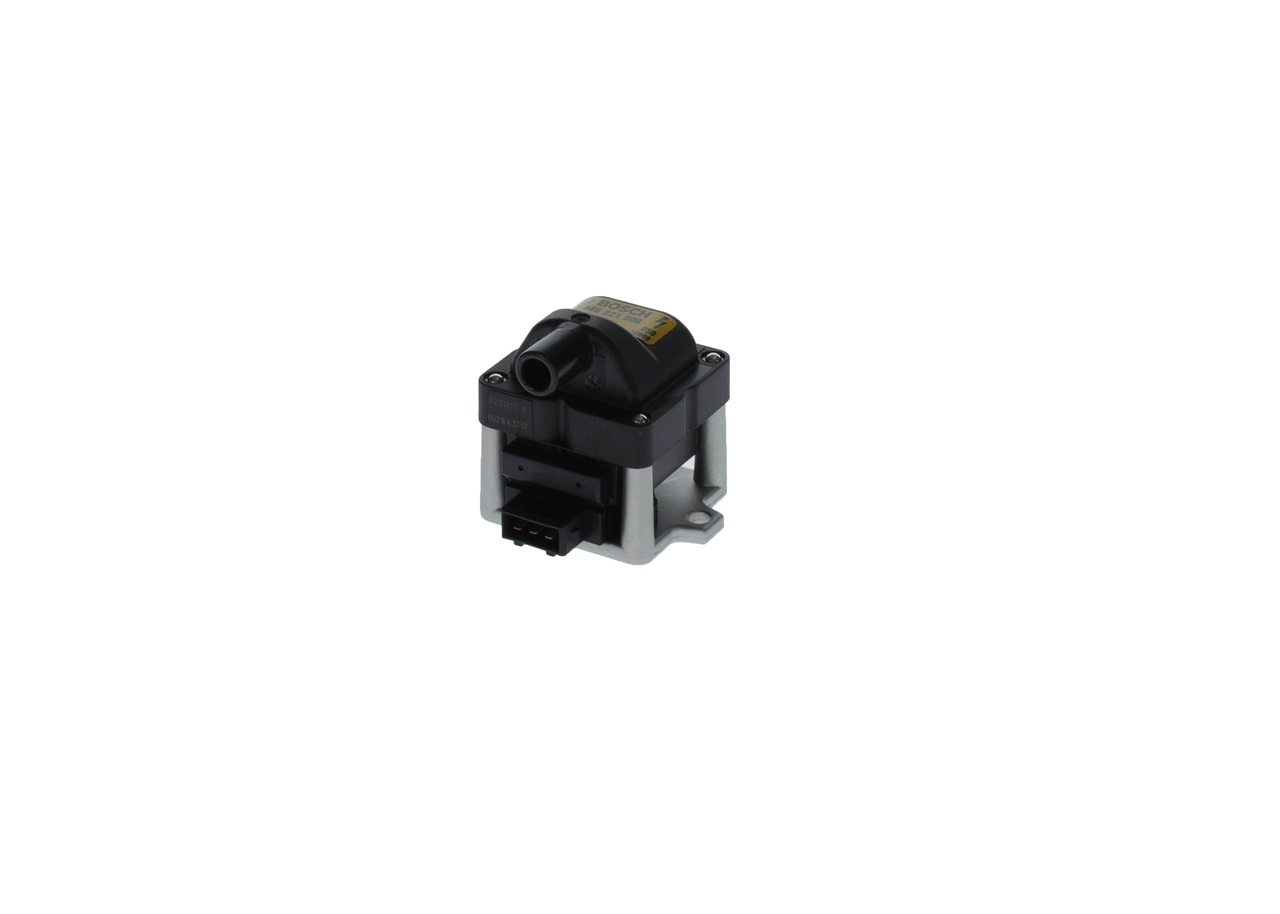 Катушка зажигания BOSCH 0 986 221 000