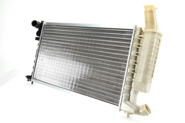 Радиатор охлаждение двигателя THERMOTEC D7P022TT