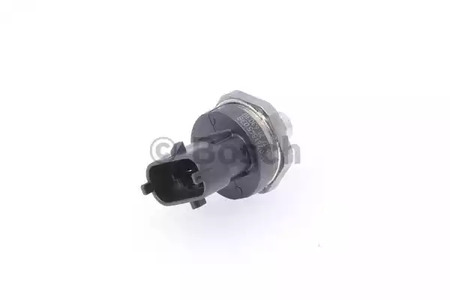 Датчик давлених подачи топлива BOSCH 0 261 545 038