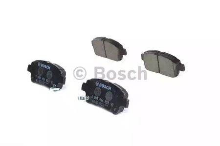 Комплект тормозных колодок дискового тормоза BOSCH 0 986 424 803