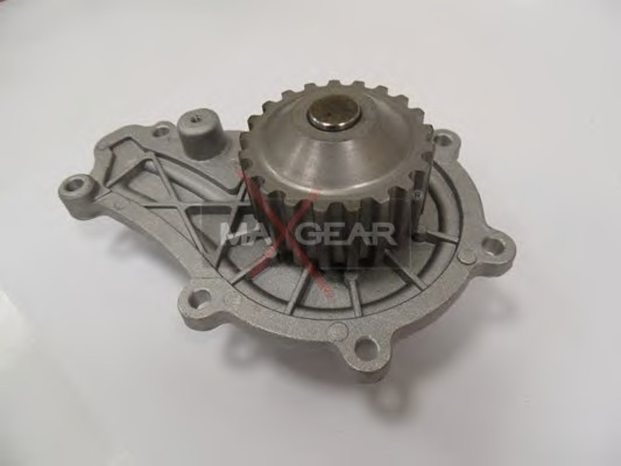 Насос водяной MAXGEAR 47-0157