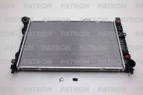 Радиатор охлаждение двигателя