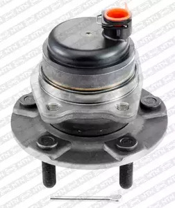 Комплект подшипника ступицы колеса SNR R186.11